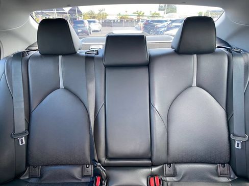 Used 2021 Toyota Camry XSE FWD image 18