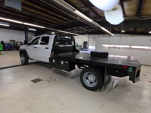 New 2026 RAM 5500 Tradesman w/ Chrome Appearance Group AWD/4WD image 4