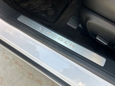 Used 2020 Lincoln MKZ Reserve w/ Luxury Package image 20