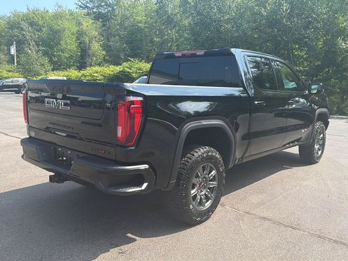 New 2026 GMC Sierra 1500 AT4X w/ LPO, Black Badging Package AWD/4WD image 5