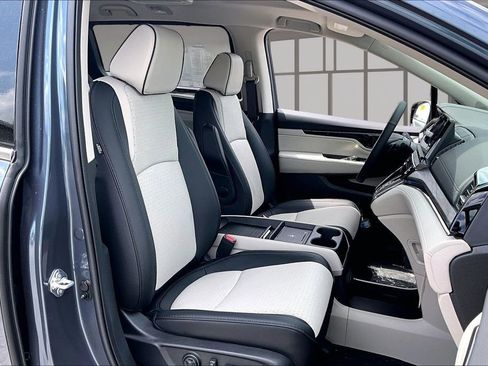 New 2026 Honda Odyssey Elite image 11