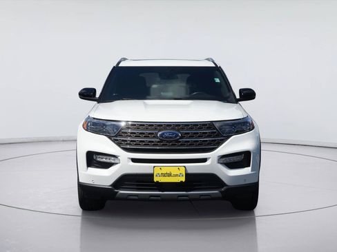 Used 2022 Ford Explorer King Ranch w/ Technology Package AWD/4WD image 3