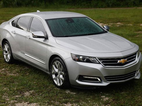 Used 2016 Chevrolet Impala LTZ FWD image 15