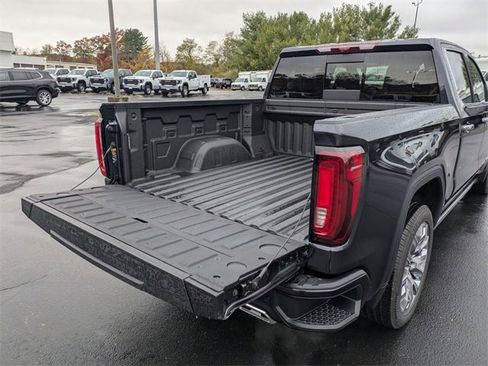 New 2026 GMC Sierra 1500 Denali w/ Denali Reserve Package image 34