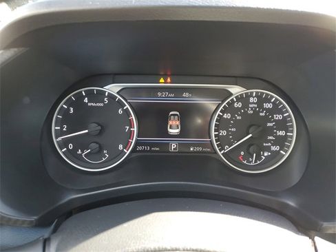 Used 2025 Nissan Sentra SV image 24