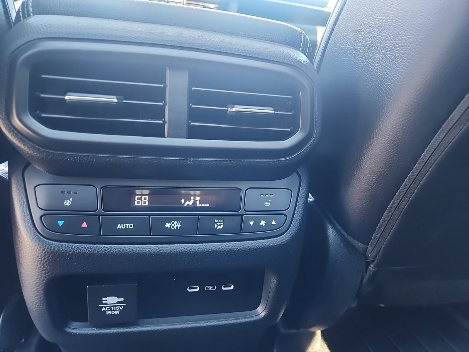Used 2024 Honda Pilot Elite image 37