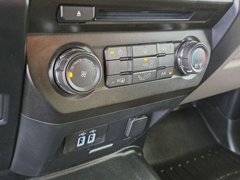 Used 2016 Ford F150 XL w/ Equipment Group 101A Mid RWD image 16
