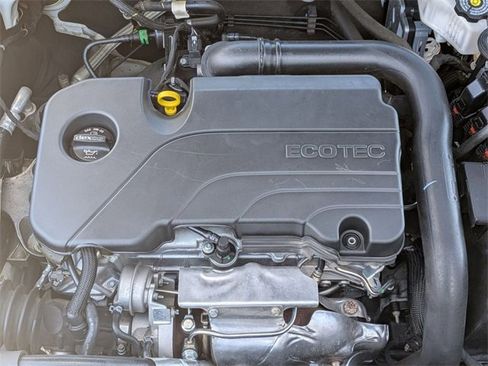 Used 2023 Chevrolet Malibu LT w/ Driver Confidence Package image 31