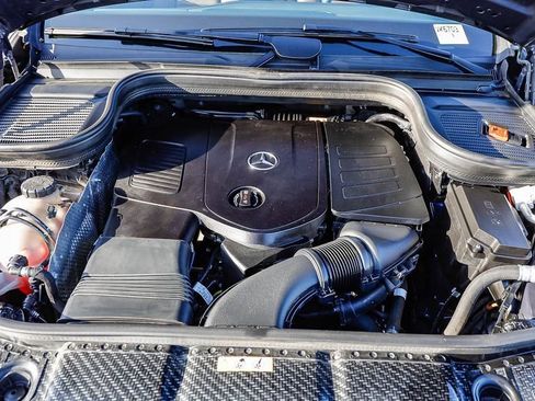 Used 2024 Mercedes-Benz GLE 350 4MATIC image 32