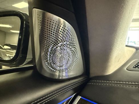 Used 2018 BMW 750i RWD image 44