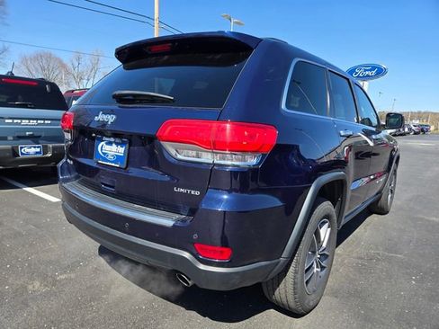 Used 2017 Jeep Grand Cherokee Limited image 4