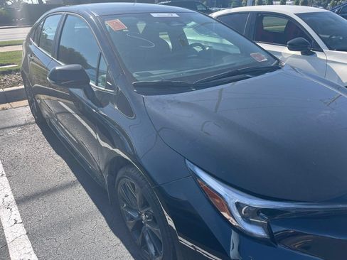 Used 2026 Toyota Corolla SE FWD image 3