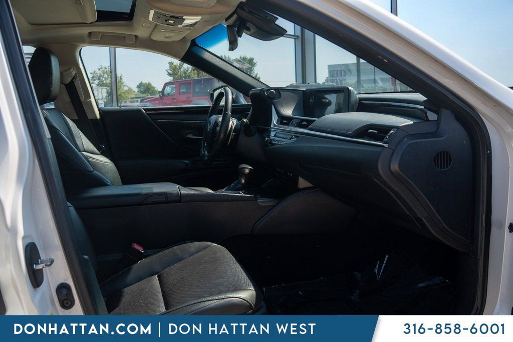 Used 2019 Lexus ES 350 w/ Premium Package FWD image 27