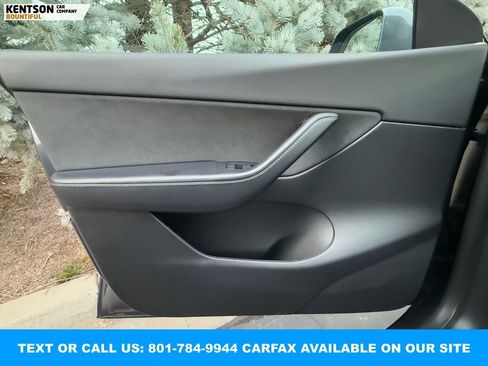 Used 2022 Tesla Model Y Performance image 20