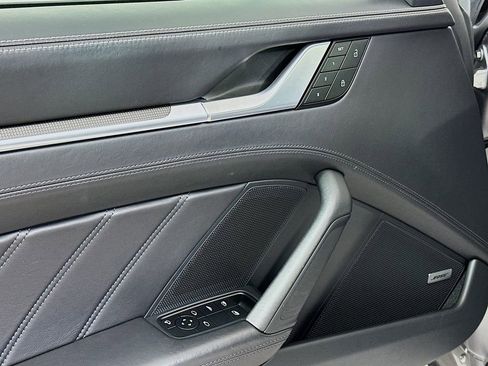 Used 2022 Porsche 911 Turbo S image 19