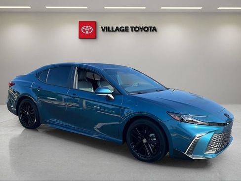 Certified 2026 Toyota Camry SE w/ Convenience Package FWD image 7
