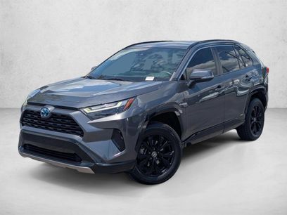 Used 2022 Toyota RAV4 SE w/ Convenience Package