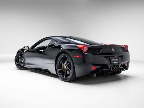 Used 2010 Ferrari 458 Italia Coupe image 48