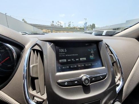 Used 2016 Chevrolet Cruze LT FWD image 13