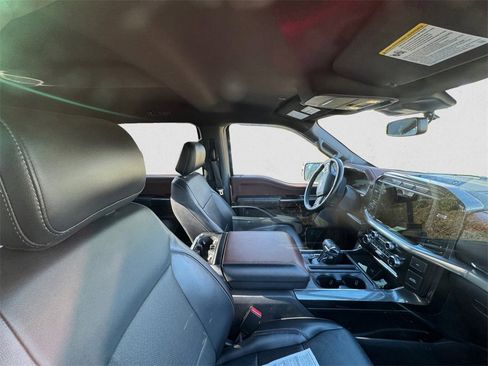 Certified 2021 Ford F150 Lariat w/ Equipment Group 502A High image 12