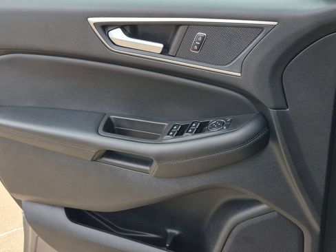 Used 2024 Ford Edge SEL AWD/4WD image 15
