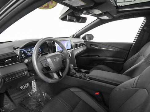 Used 2025 Toyota Camry XSE w/ Premium Plus Package FWD image 10