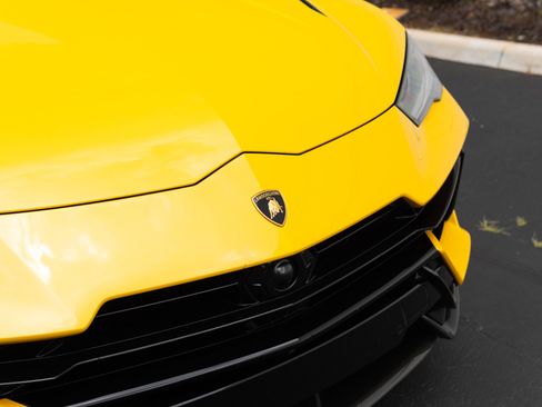 Used 2024 Lamborghini Urus Performante image 14