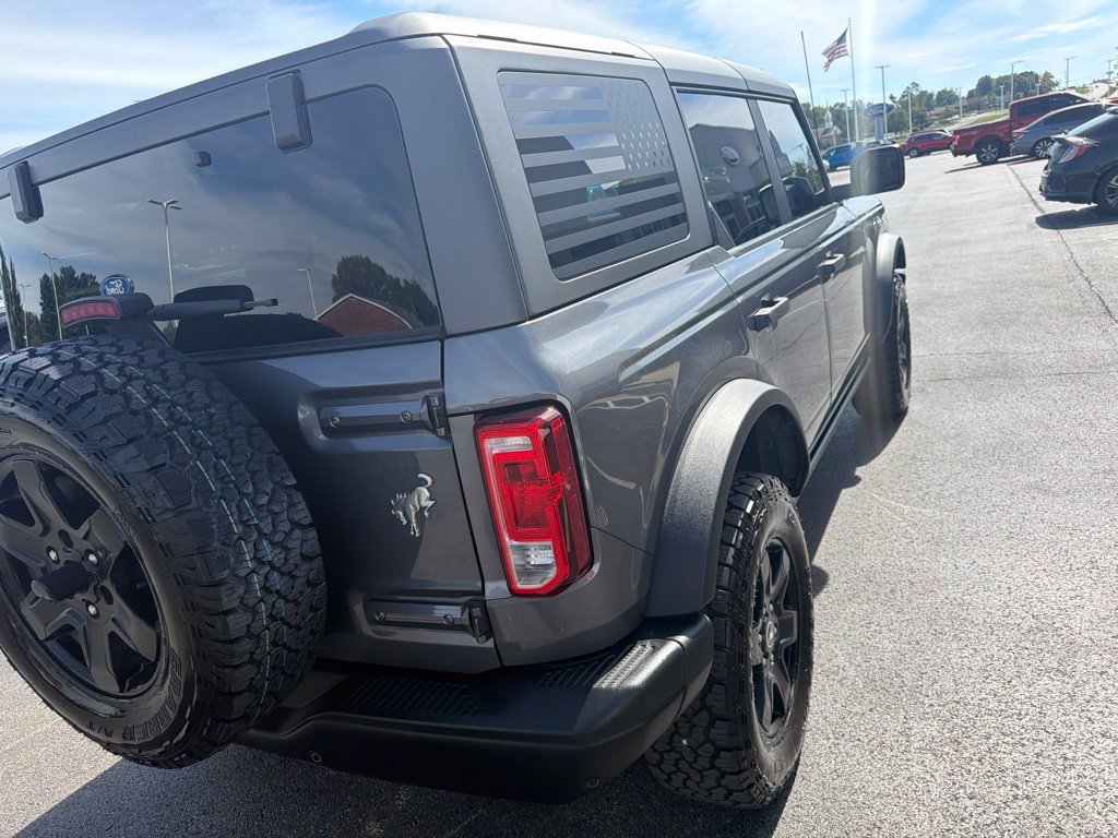 Used 2024 Ford Bronco Black Diamond AWD/4WD image 5