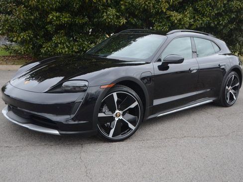 Used 2023 Porsche Taycan 4 Cross Turismo w/ Premium Package image 5