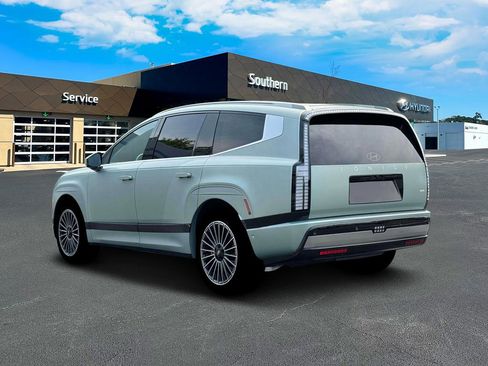 New 2026 Hyundai Ioniq 9 Calligraphy image 5