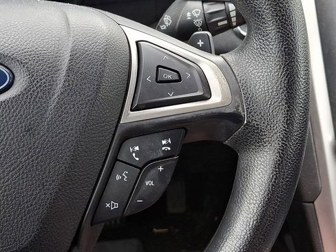 Used 2020 Ford Fusion SE AWD/4WD image 21