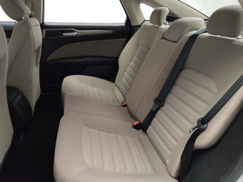 Used 2018 Ford Fusion S image 18