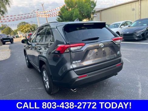 Used 2025 Toyota RAV4 XLE AWD/4WD image 35