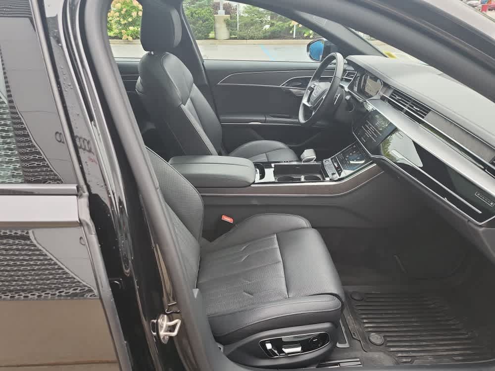 Used 2022 Audi A8 L 3.0T AWD/4WD image 22