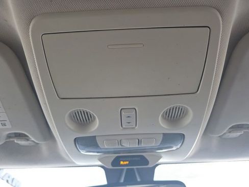 Used 2020 Ford EcoSport Titanium image 21