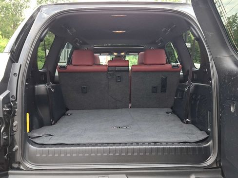 Used 2023 Lexus GX 460 Premium w/ Premium Package AWD/4WD image 29