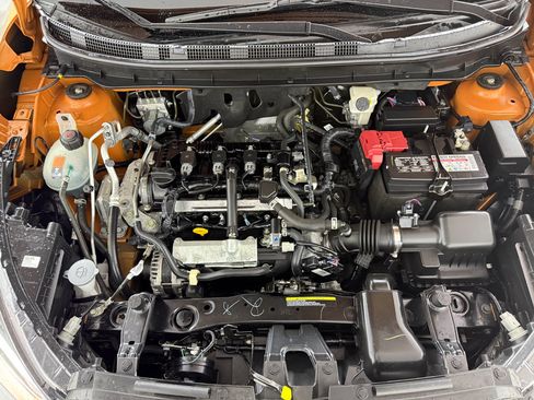 Used 2023 Nissan Kicks SV image 17