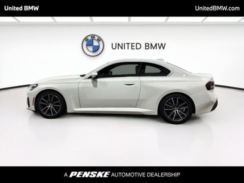 Used 2022 BMW 230i Coupe w/ Convenience Package RWD image 8