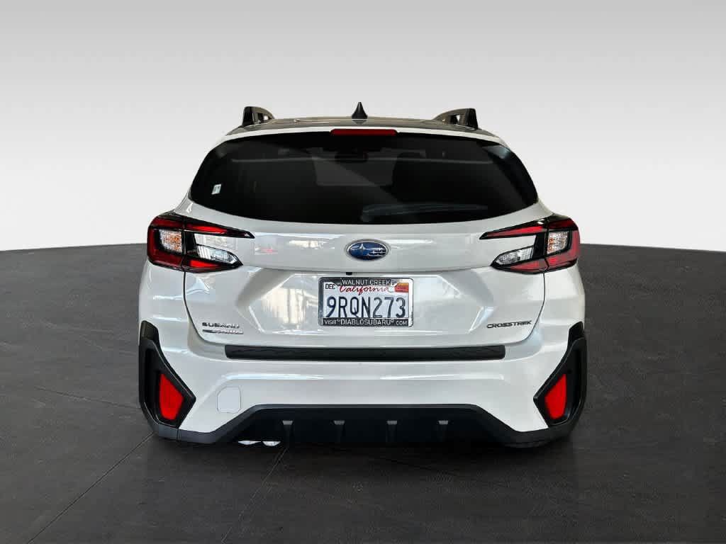 Used 2024 Subaru Crosstrek 2.0i Premium AWD/4WD image 5