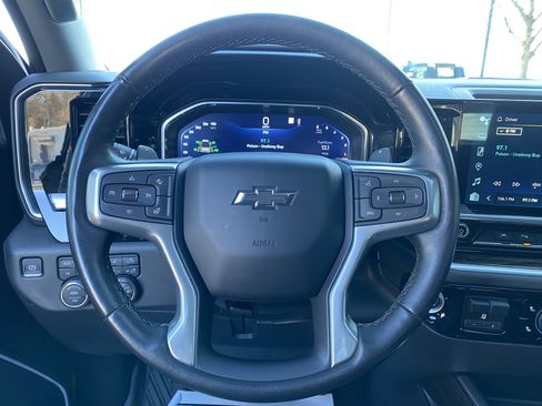 Used 2022 Chevrolet Silverado 1500 LT Trail Boss w/ LT Trail Boss Premium Package image 20