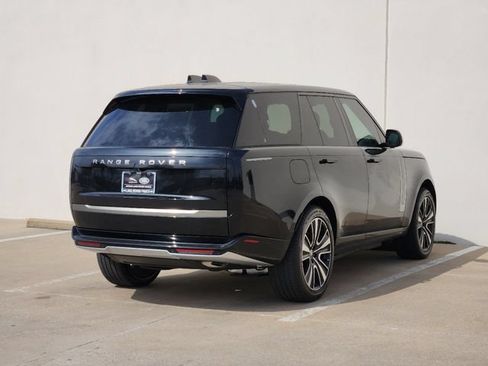 New 2025 Land Rover Range Rover SE AWD/4WD image 4