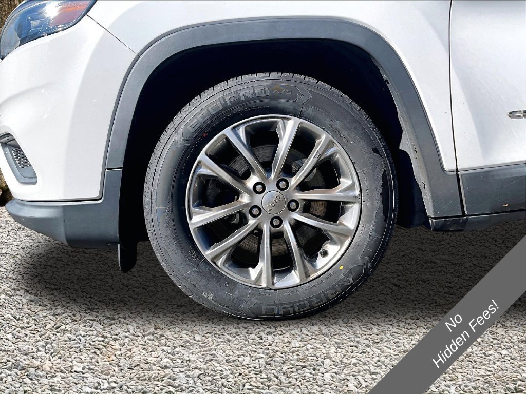 Used 2019 Jeep Cherokee Latitude Plus FWD image 8
