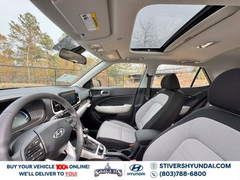 New 2026 Hyundai Venue SEL image 17