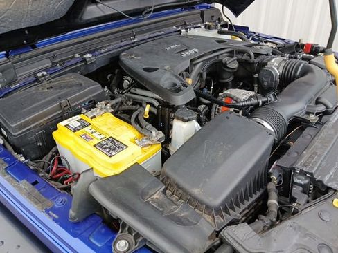 Used 2018 Jeep Wrangler Sport AWD/4WD image 41