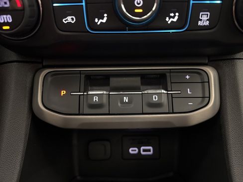 Used 2023 GMC Acadia Denali w/ Denali Ultimate Package image 51