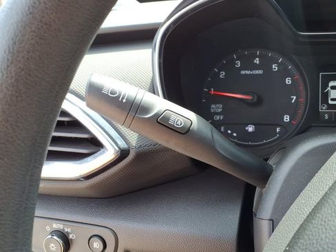 Used 2023 Chevrolet TrailBlazer LT image 24