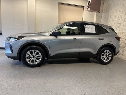 Used 2024 Ford Escape Active AWD/4WD image 38