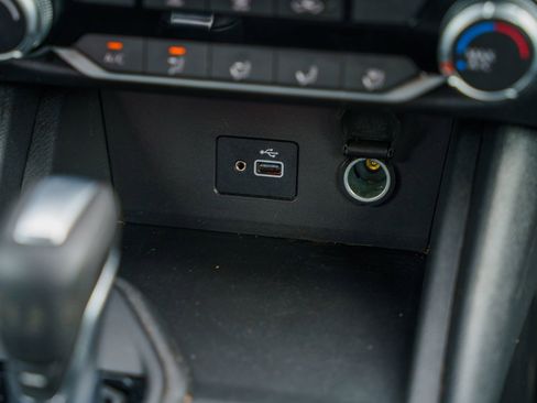 Used 2023 Nissan Sentra S FWD image 29