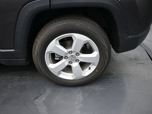 Used 2021 Jeep Compass Latitude w/ Convenience Group FWD image 39