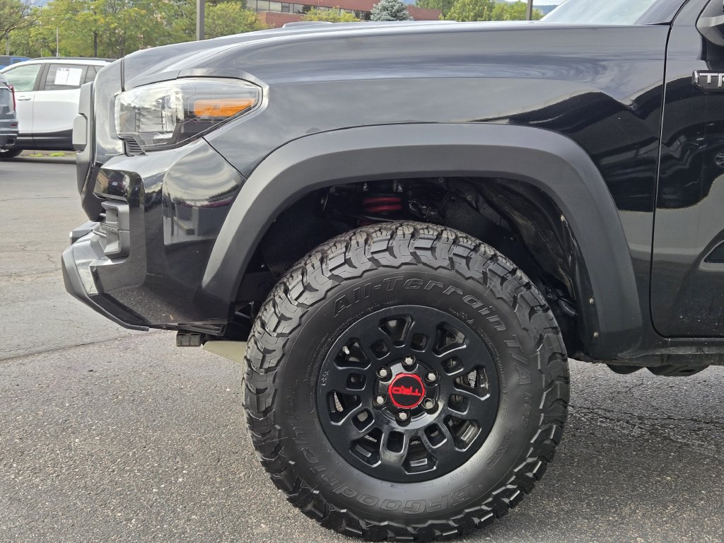 Used 2019 Toyota Tacoma TRD Pro AWD/4WD image 6